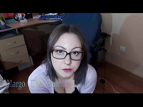 ❤️ Kynþokkafull stelpa með gleraugu sýgur dildó djúpt á myndavélinni ❌ Fjandinn myndband  á is.special-grasser.ru ❌❤